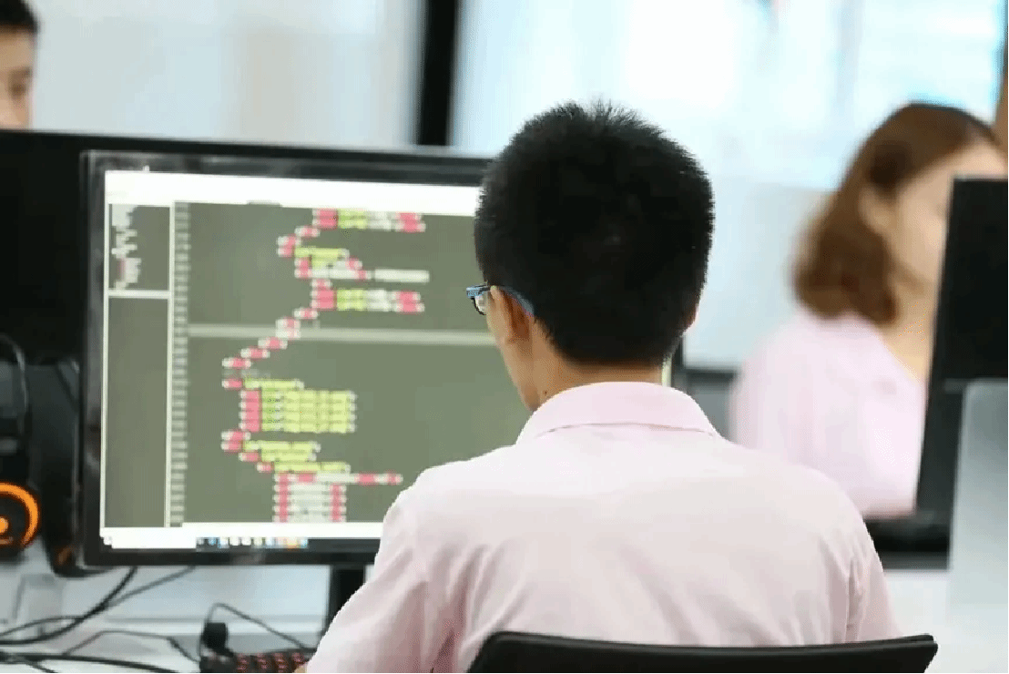 信息技術學院 培養未來信息技術開發人才的搖籃